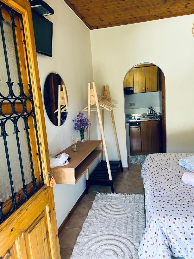 Pieros Studios Alipa Paleokastritsa Bagian luar foto