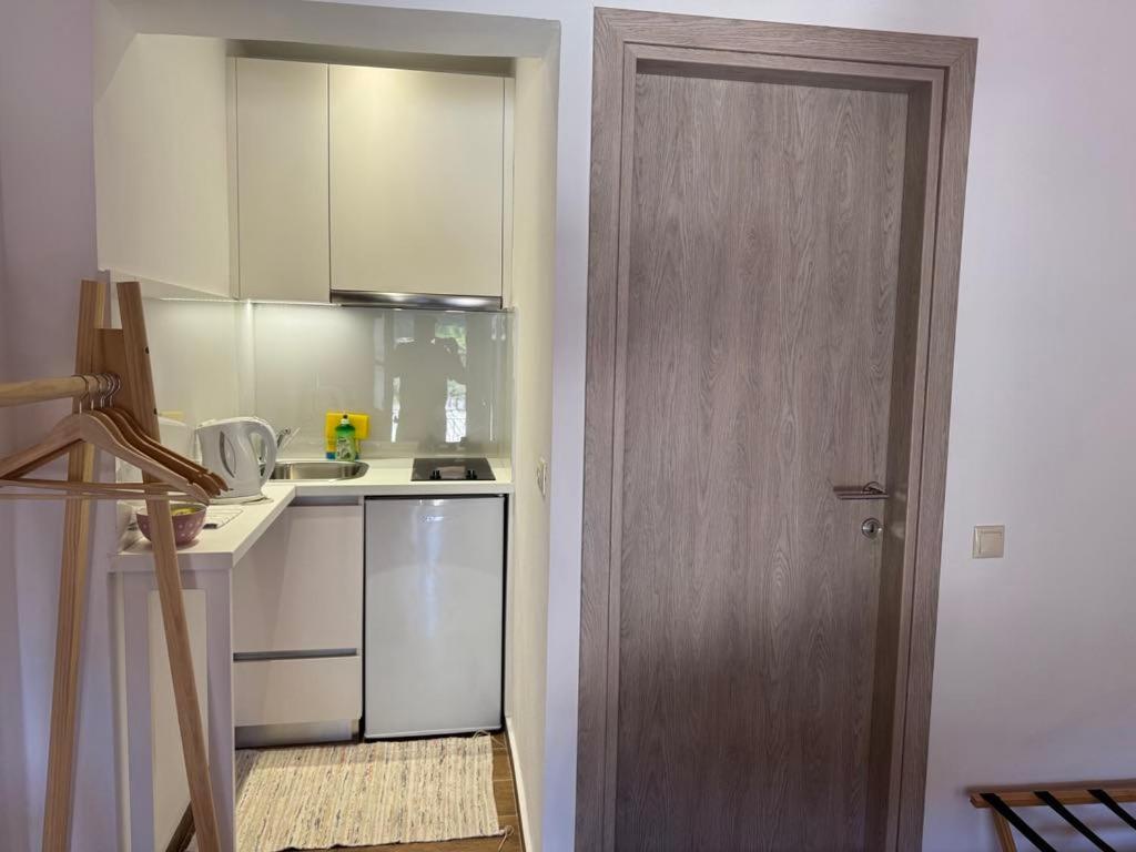 Pieros Studios Alipa Paleokastritsa Bagian luar foto